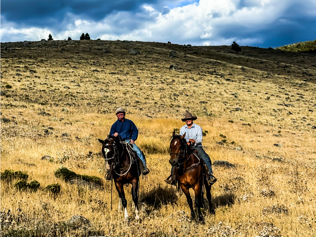 book a 1 hour horseback ride with yellowstone raft