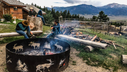 Yellowstone Cowboy Cookout with Horseback Riding Trip
