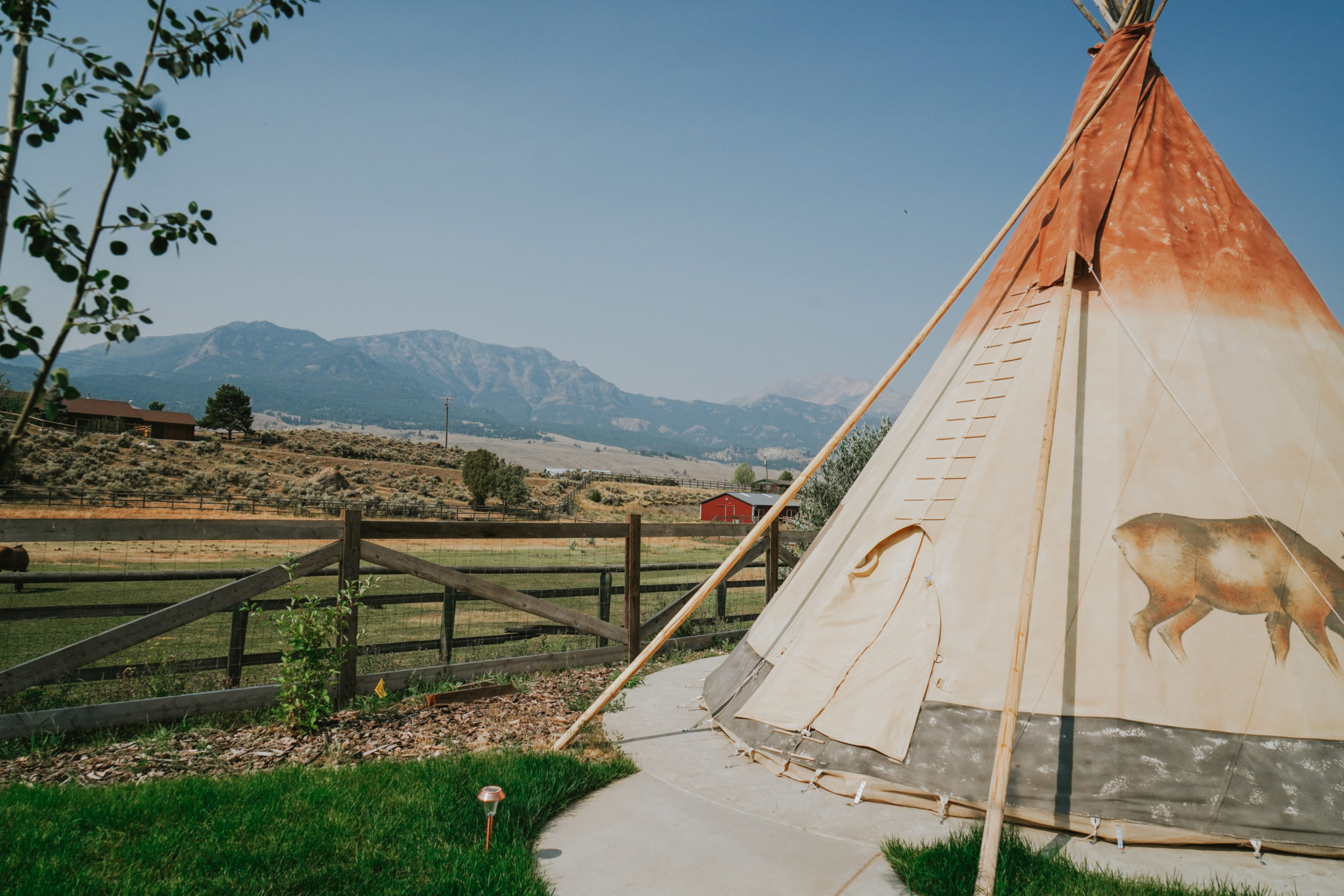 Gardiner, Montana Lodging | North Yellowstone Hotels and Lodges